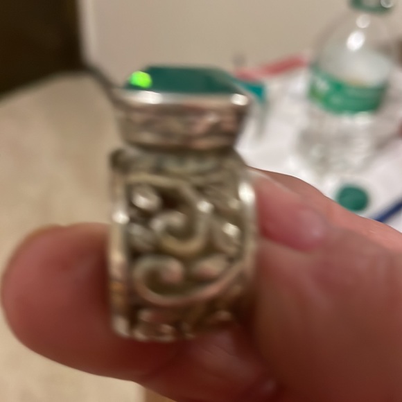 Brighton one of a kind ring. - Picture 3 of 6